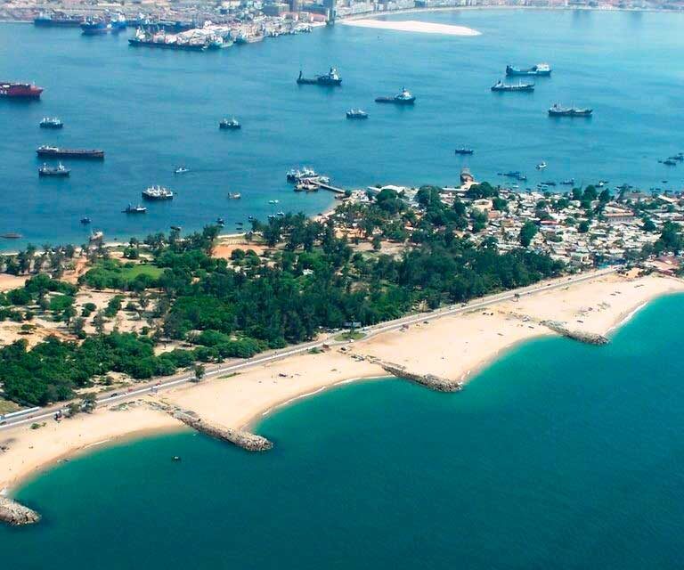 Um Dia de Tranquilidade na Ilha do Mussulo